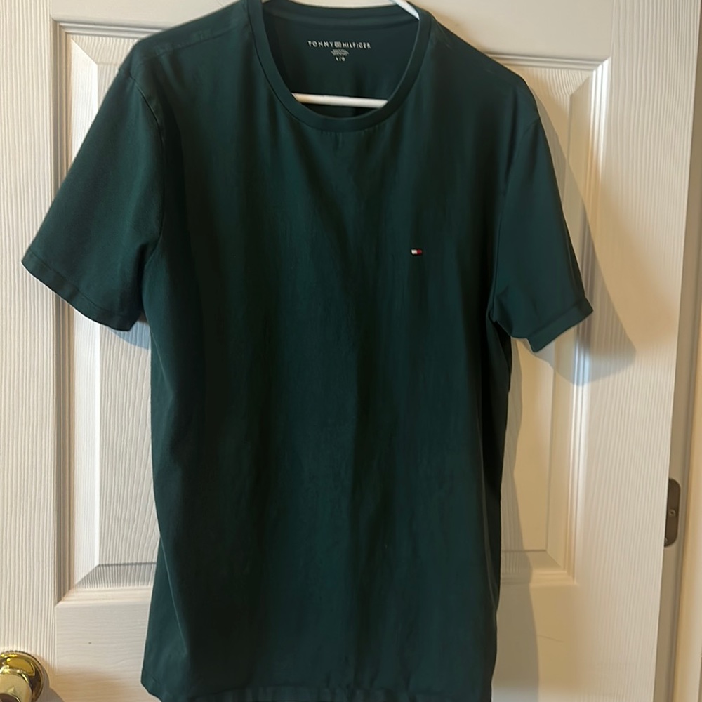 Tommy Hilfiger green tee